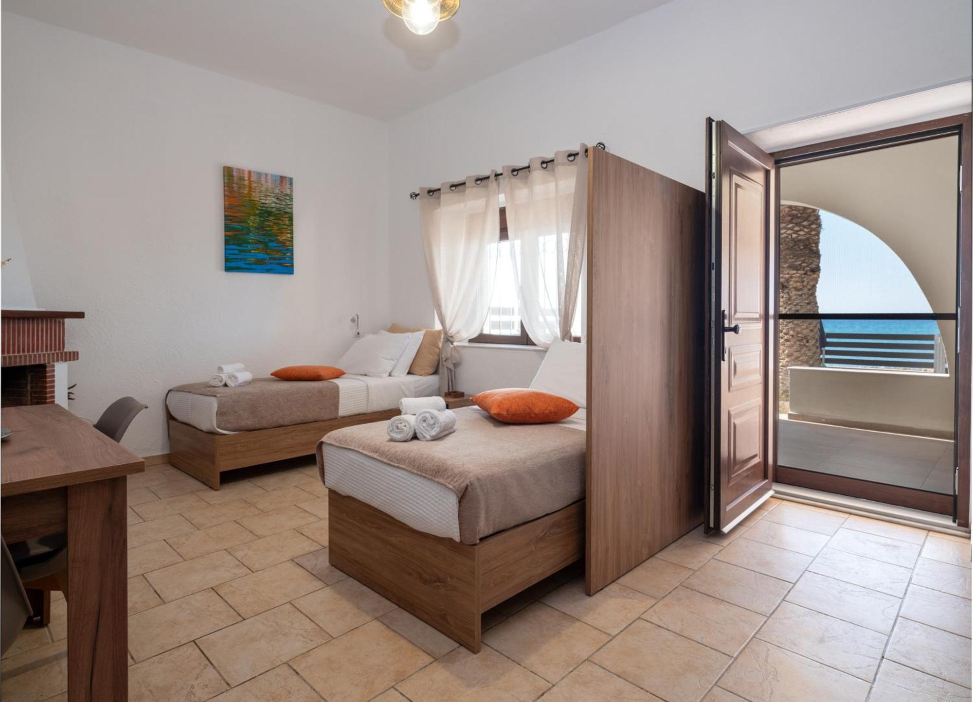 Atalanti Seaside Junior Suites Keratokampos Exteriör bild